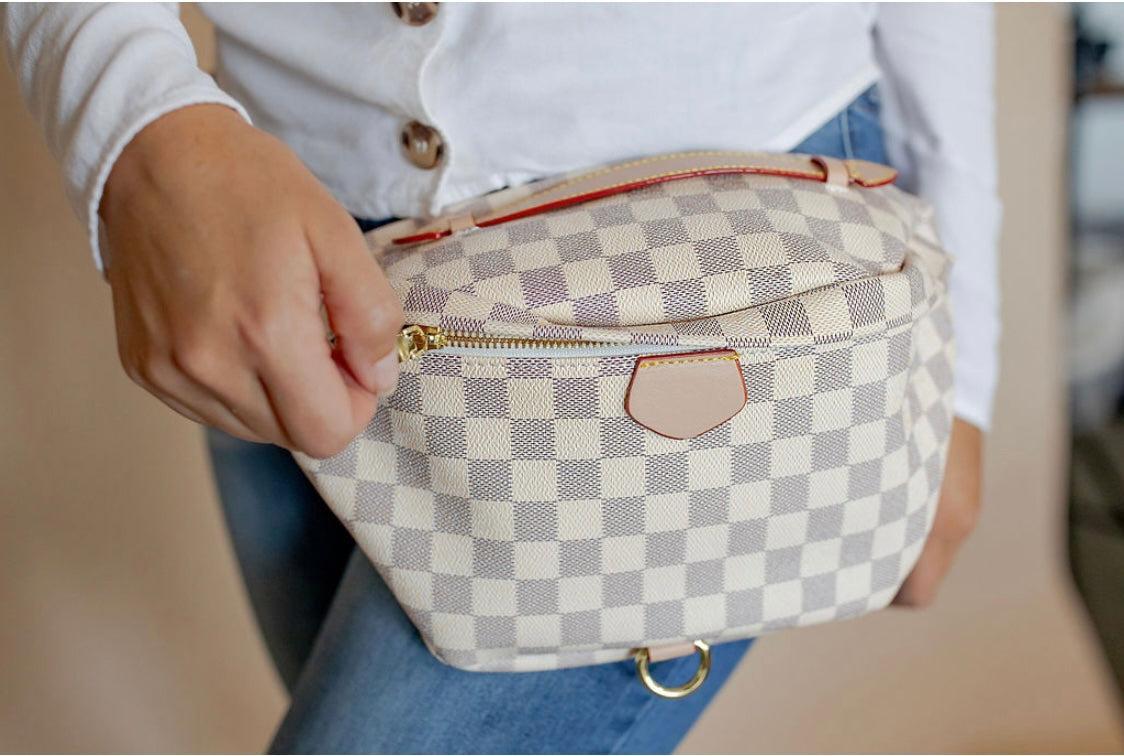 18579   Sasha London Check Fanny Pack Product Image
