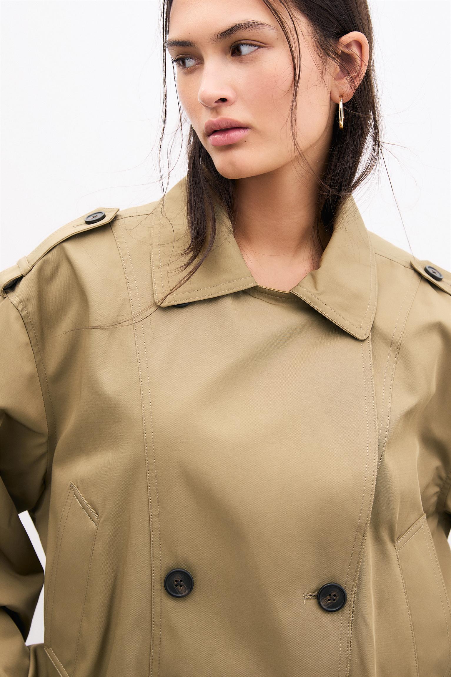 Ribbed short trench coat Product Image