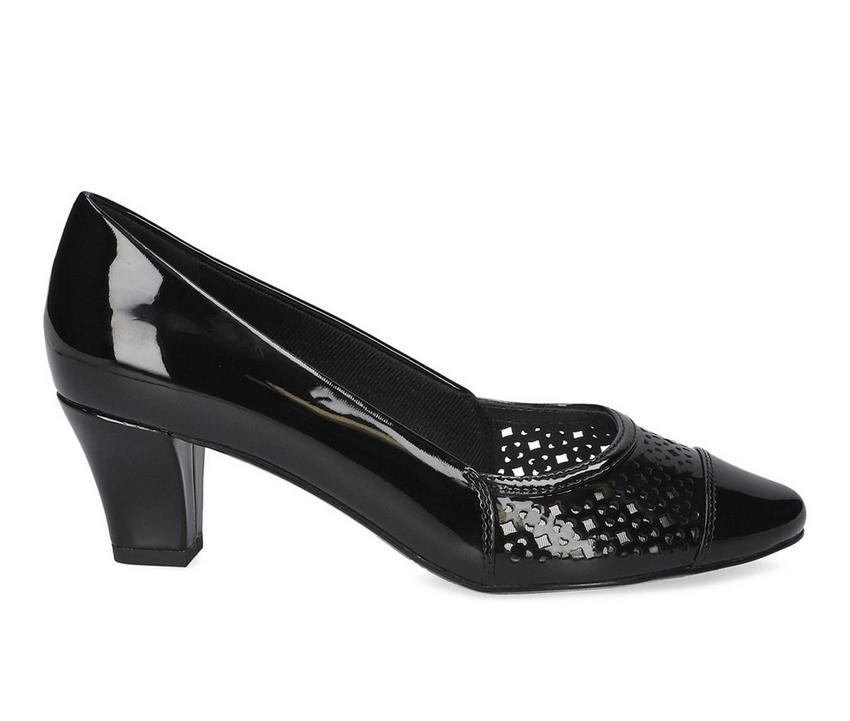 Women's Easy Street Neva Pumps Product Image