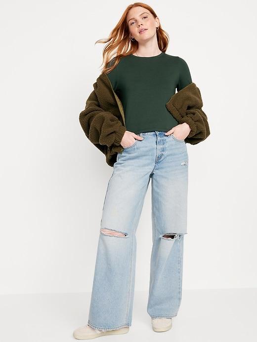 Long-Sleeve Bestee T-Shirt Product Image