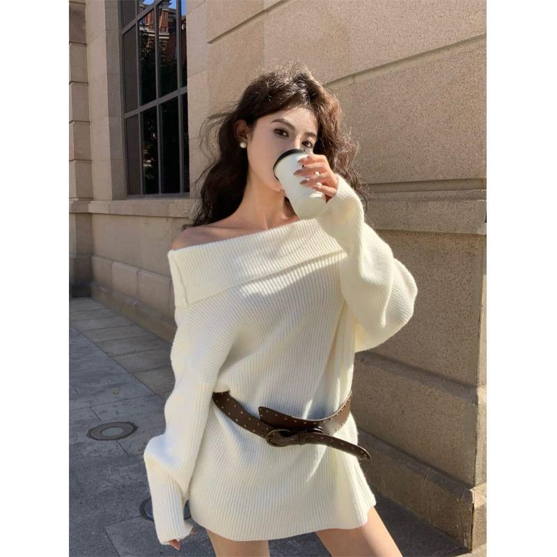 Off Shoulder Plain Sweater Product Image