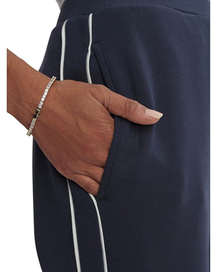 Atrium High-Rise Shorts Product Image
