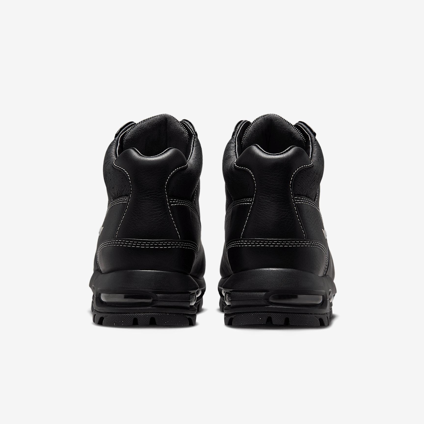 Nike Men's Air Max Goadome Premium Boots Product Image