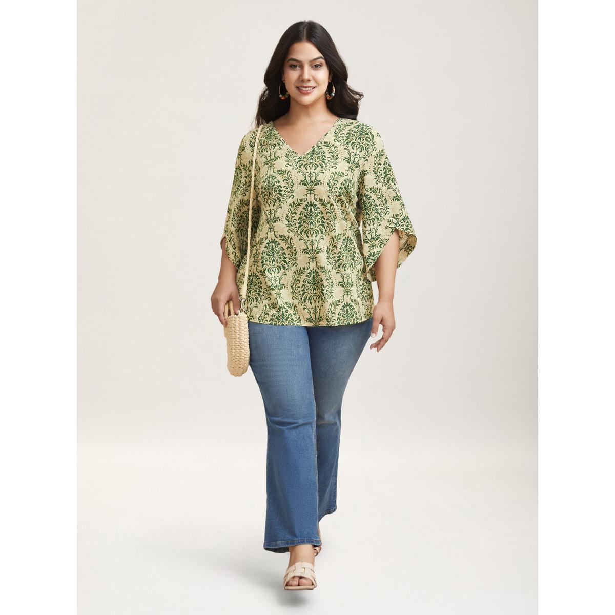 Plus Size Moss Damask Print Flared Sleeve V-Neck Shirt Women Resort Elbow-length sleeve V-neck Vacation Blouses BloomChic 26/4X Product Image