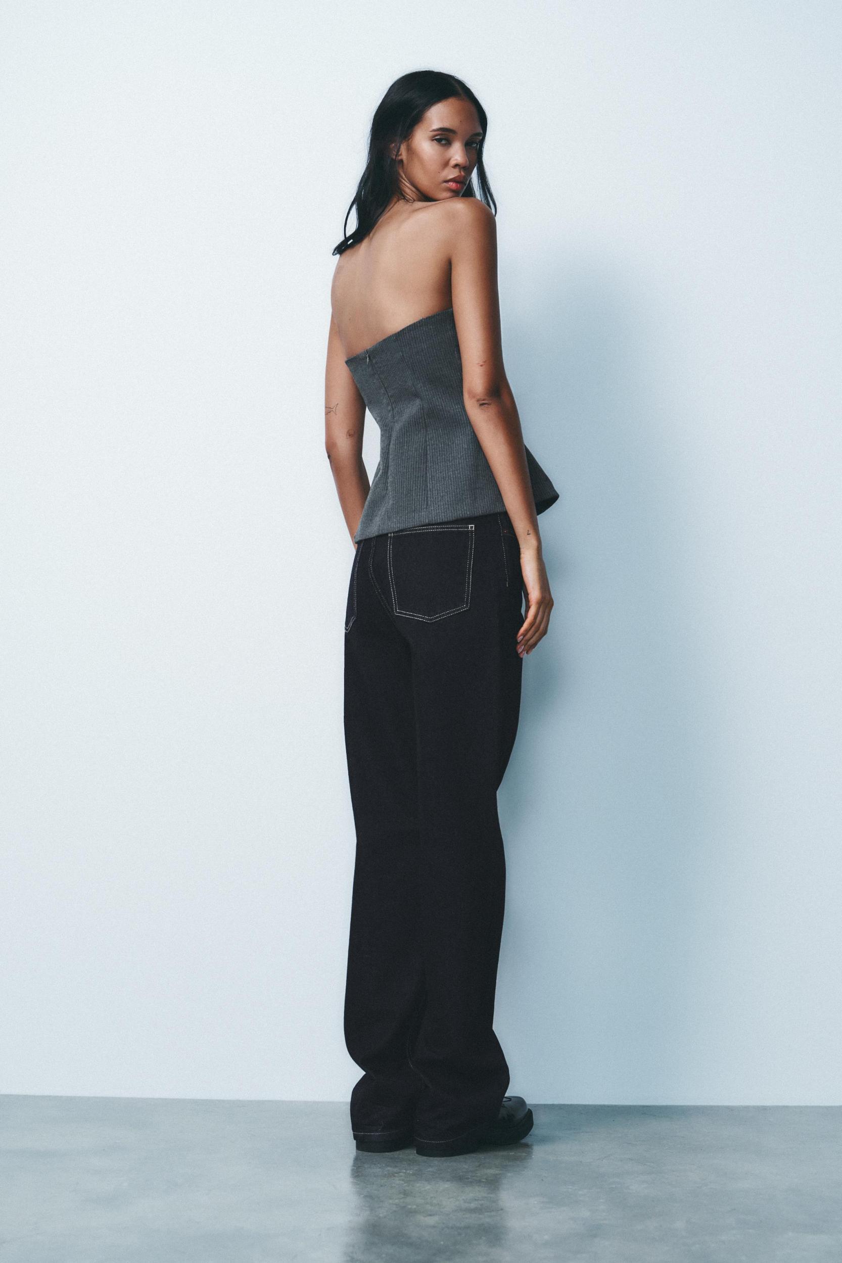 STRAPLESS TOP Product Image