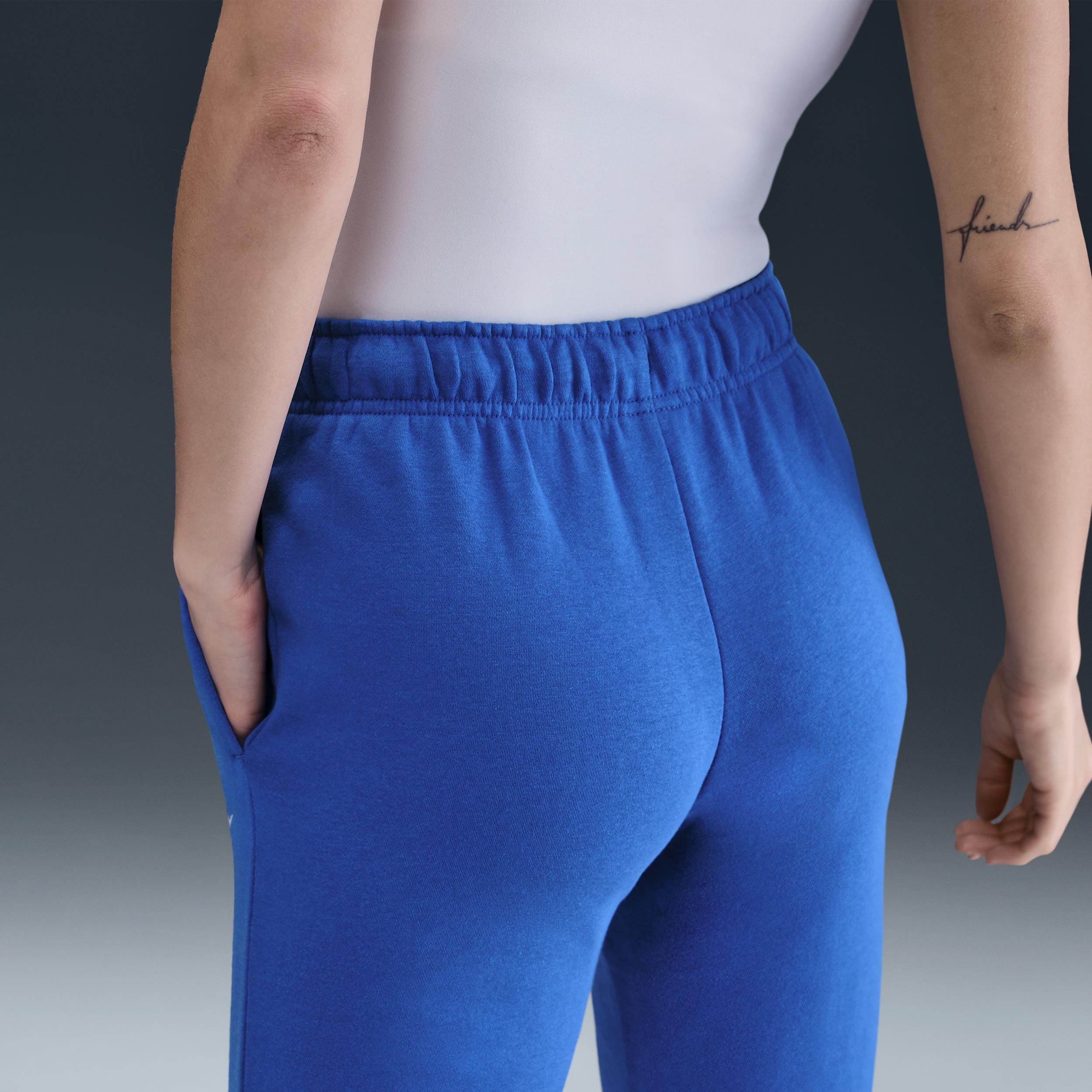 Women's Nike Sportswear Club Fleece Mid-Rise Jogger Pants Product Image