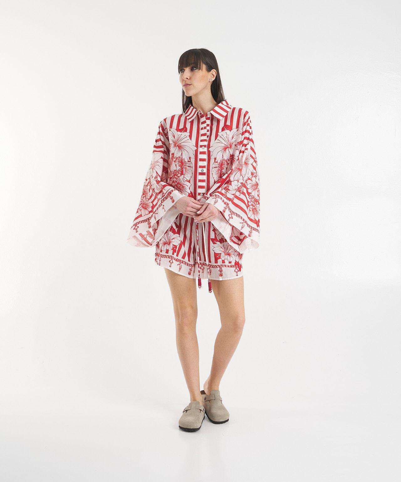 Blouse with floral pattern Product Image