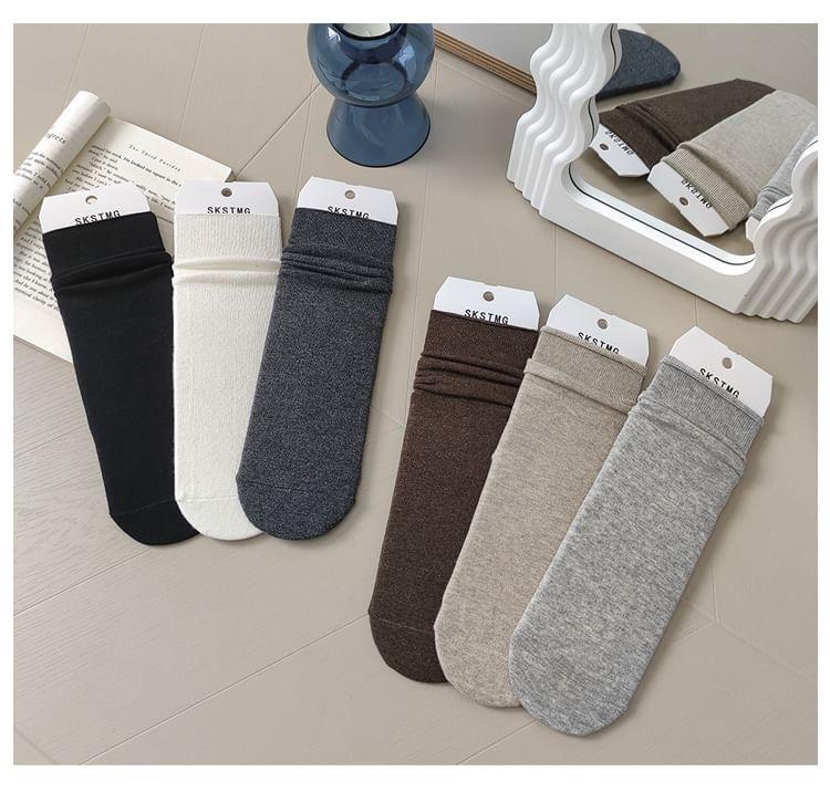Plain Crew Socks Product Image
