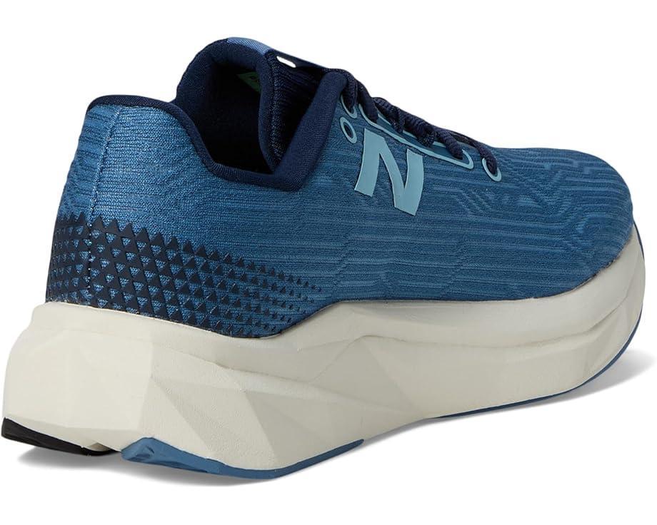 Women's New Balance FuelCell Propel v5 Product Image