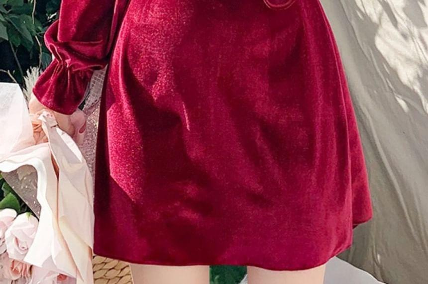 Two-Way Long-Sleeve Velvet Slim-Fit Halter Mini Dress Product Image