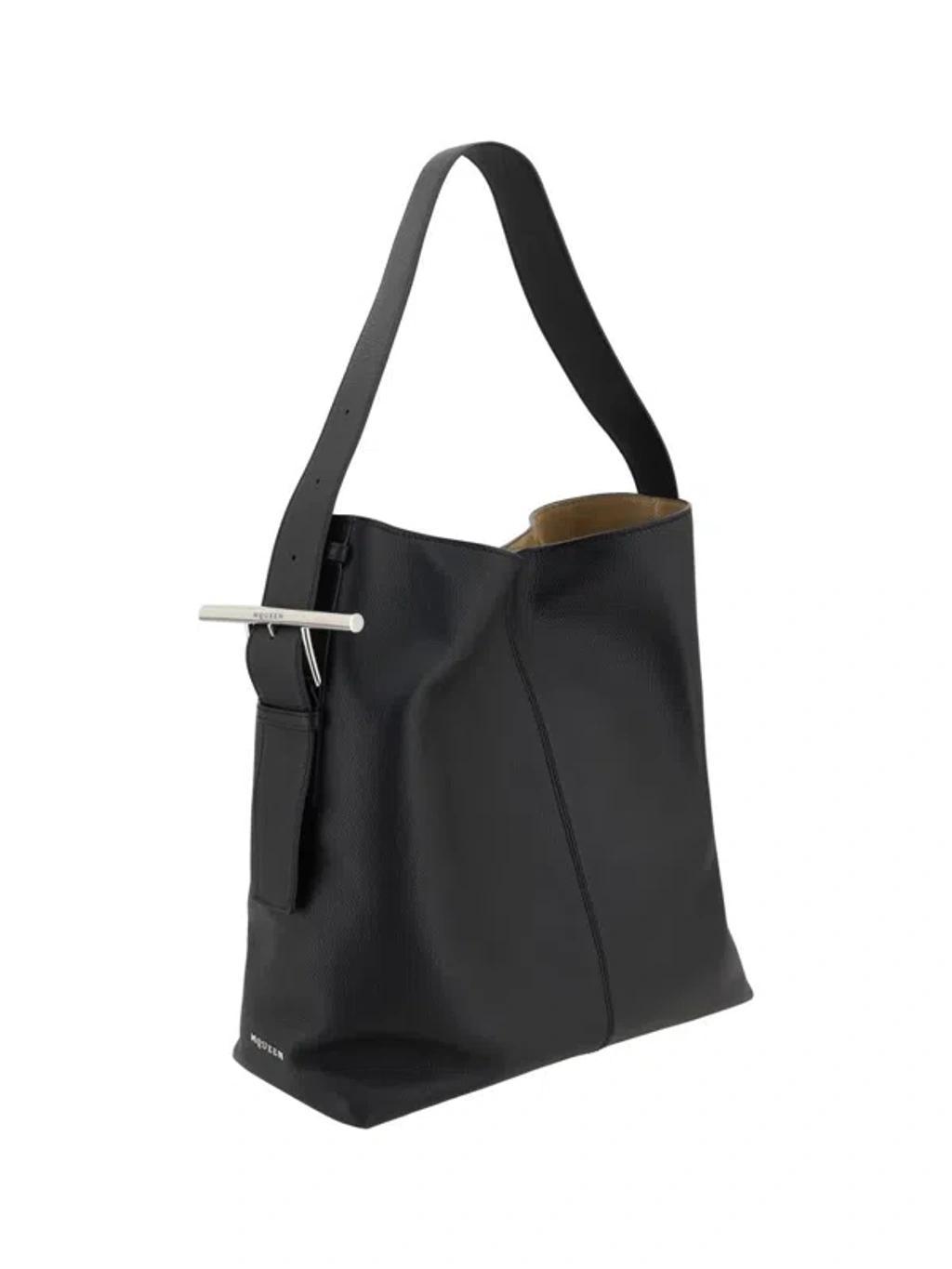 ALEXANDER MCQUEEN Shoulder Bags In Black Product Image