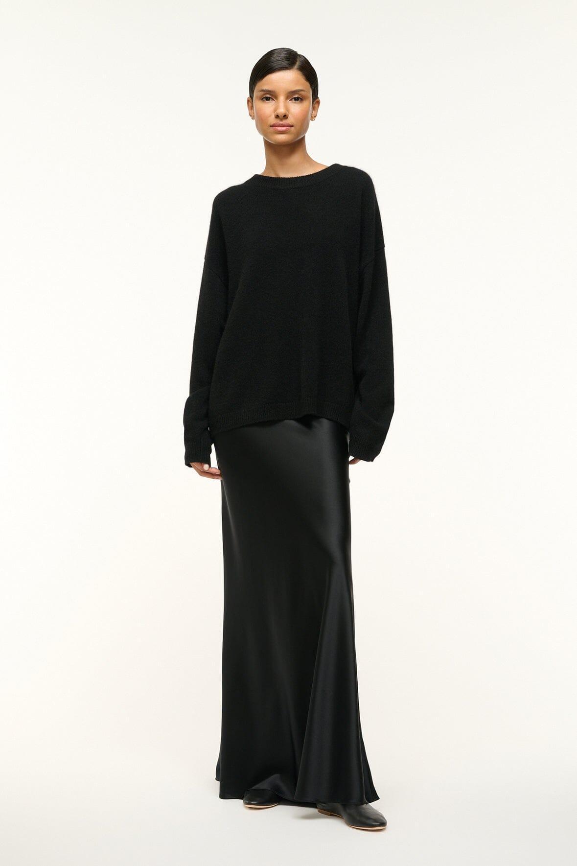 SERRANO CASHMERE RELAXED CREW | BLACK Product Image