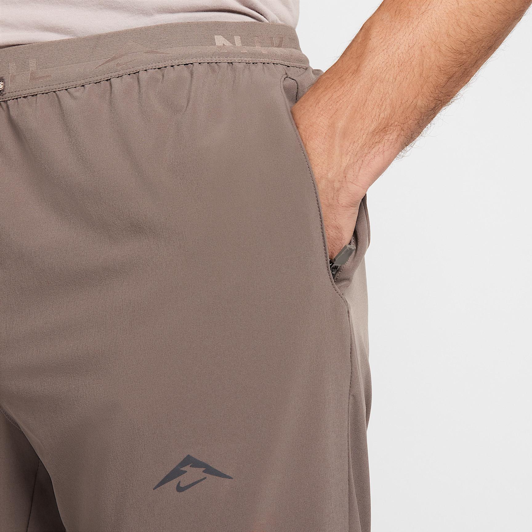 Nike Men's Dawn Range Dri-FIT Running Pants Product Image