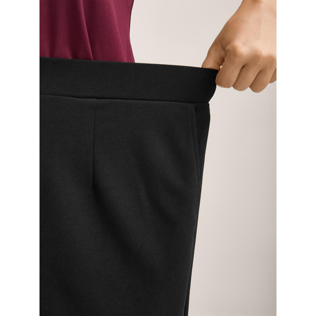 Plus Size Scalloped Hem Wide-Leg Solid Pants Women Black At the Office Wide Leg Mid Rise Work Pants BloomChic 28/5X Product Image