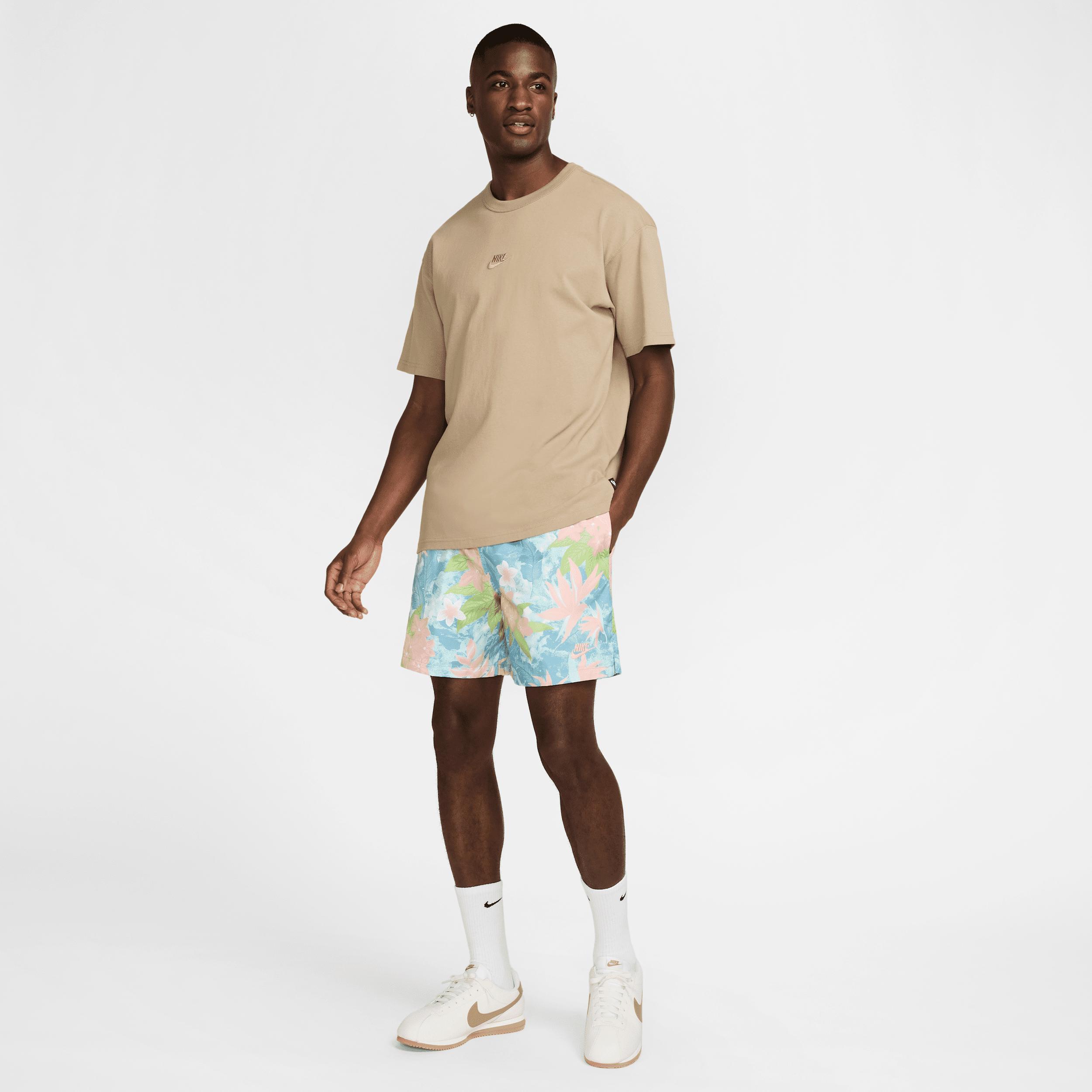 Nike Club Men's Flow Shorts Product Image