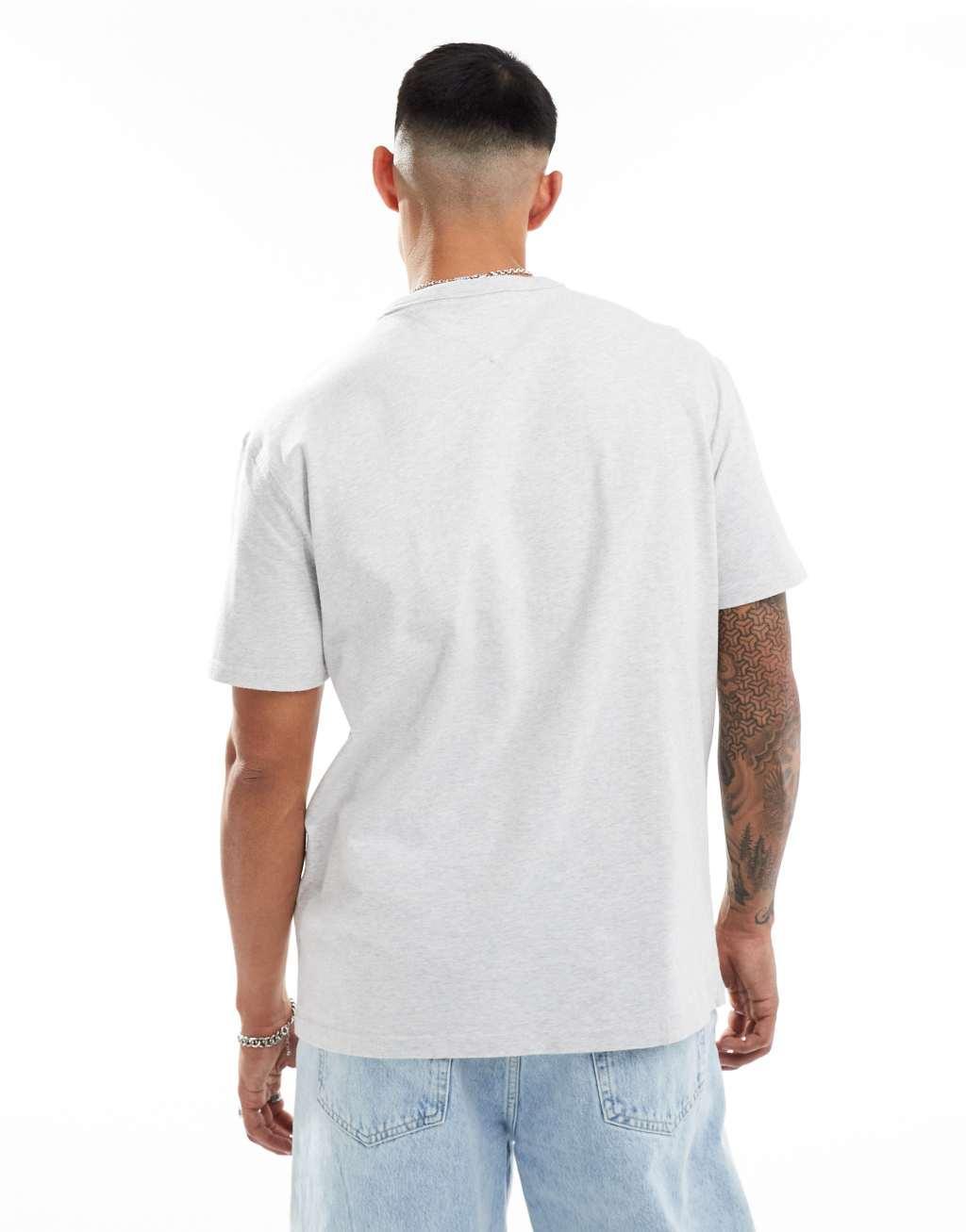 Tommy Jeans vintage arch T-shirt in gray Product Image