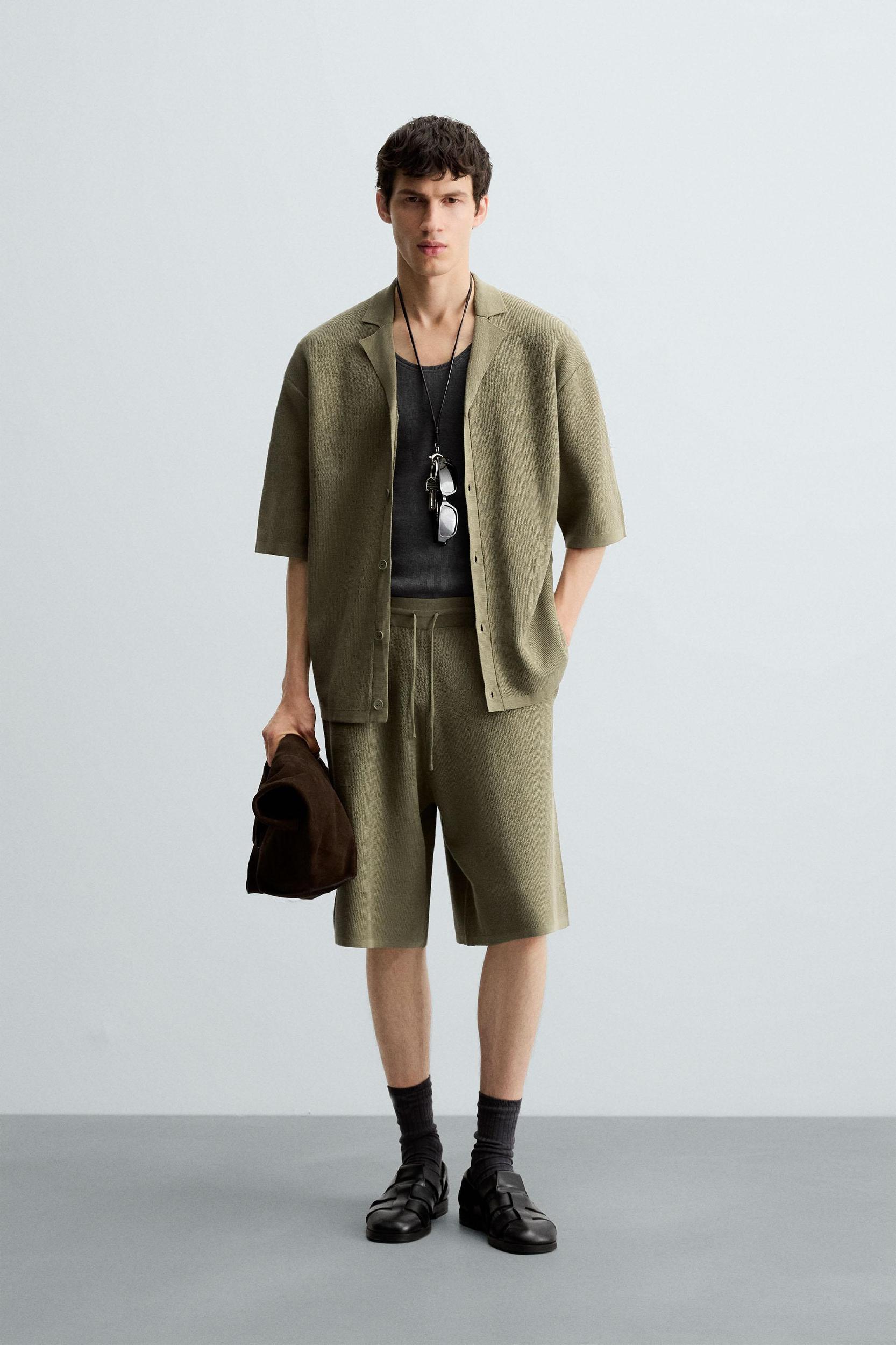 TEXTURED KNIT SHORTS Product Image