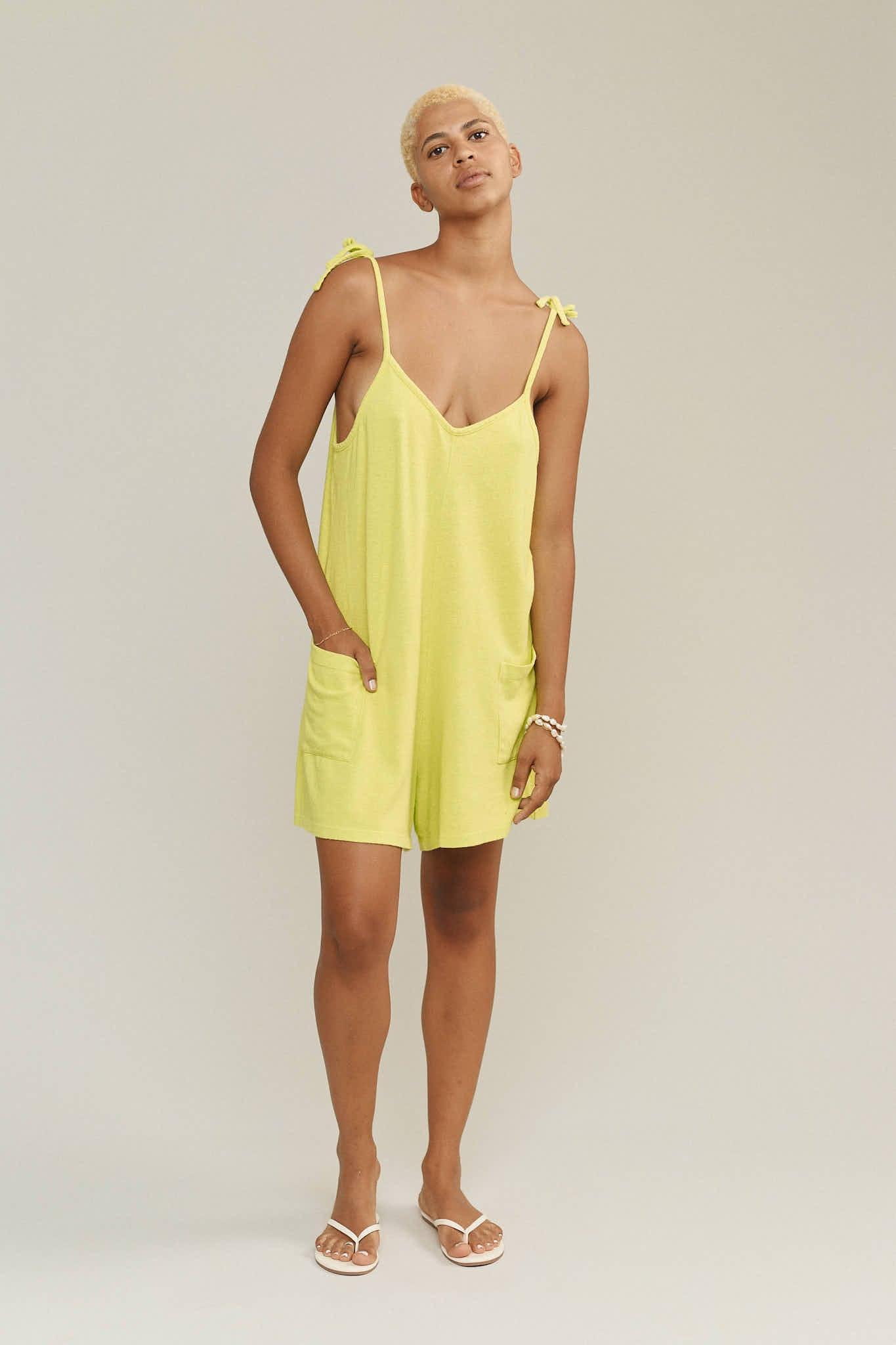 Sespe Short Female Product Image