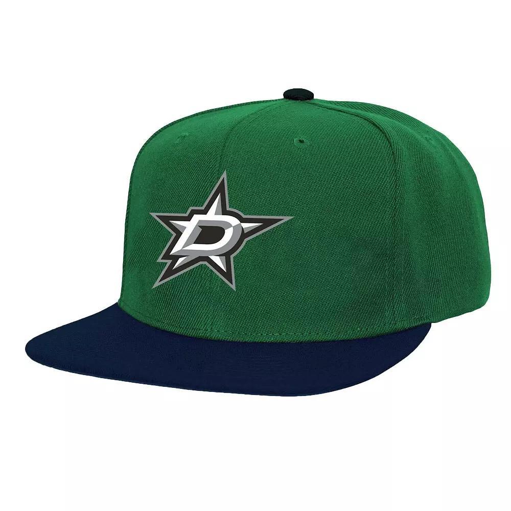 Men's Mitchell & Ness Kelly Green Dallas Stars Core Team Ground 2.0 Snapback Hat, Str Green Product Image