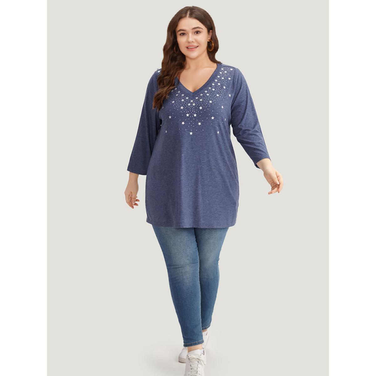 Plus Size Star Print V Neck T-shirt DarkBlue Women Casual Printed Star and moon V-neck Dailywear T-shirts BloomChic 22-24/3X Product Image