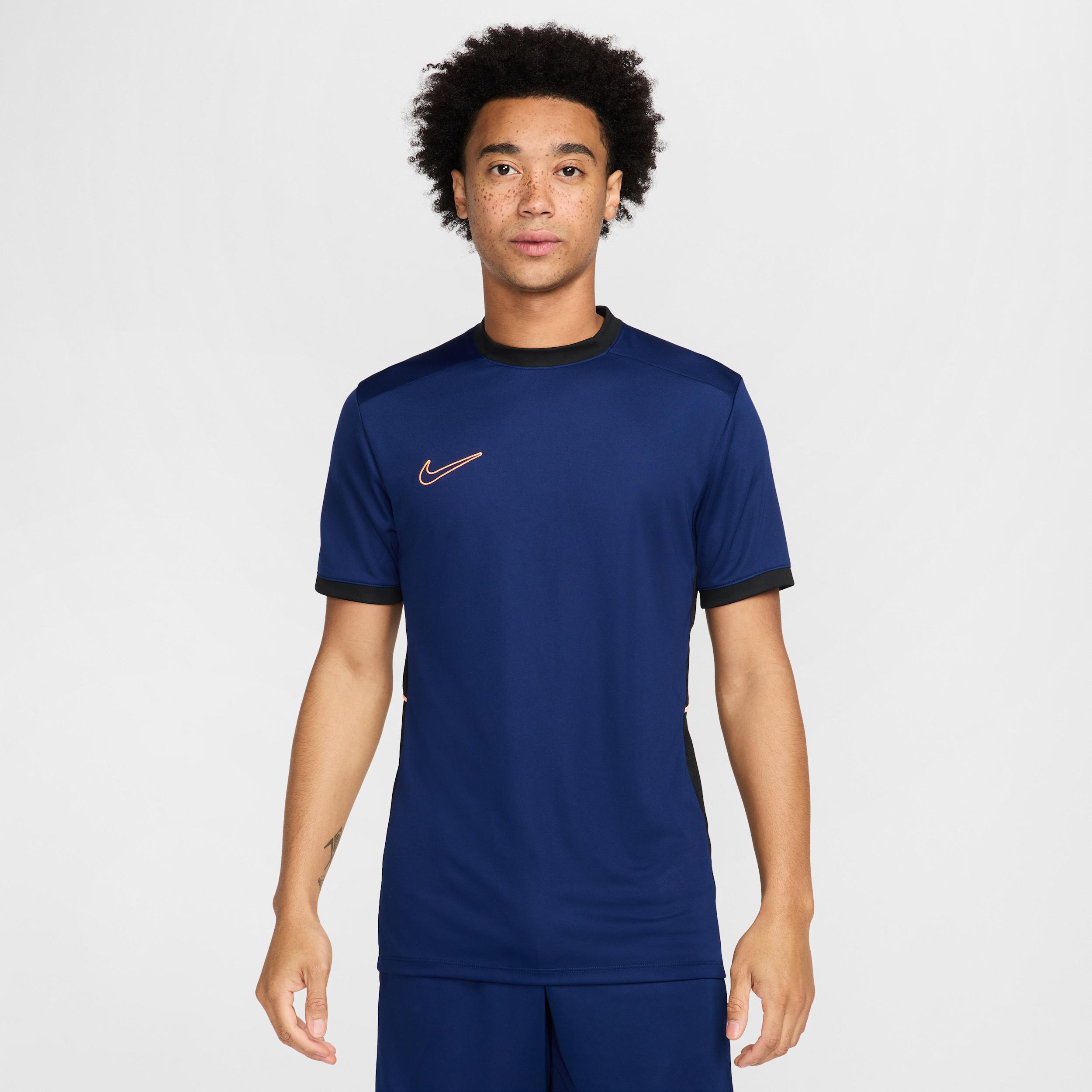 Nike Academy Men's Dri-FIT Short-Sleeve Soccer Top Product Image