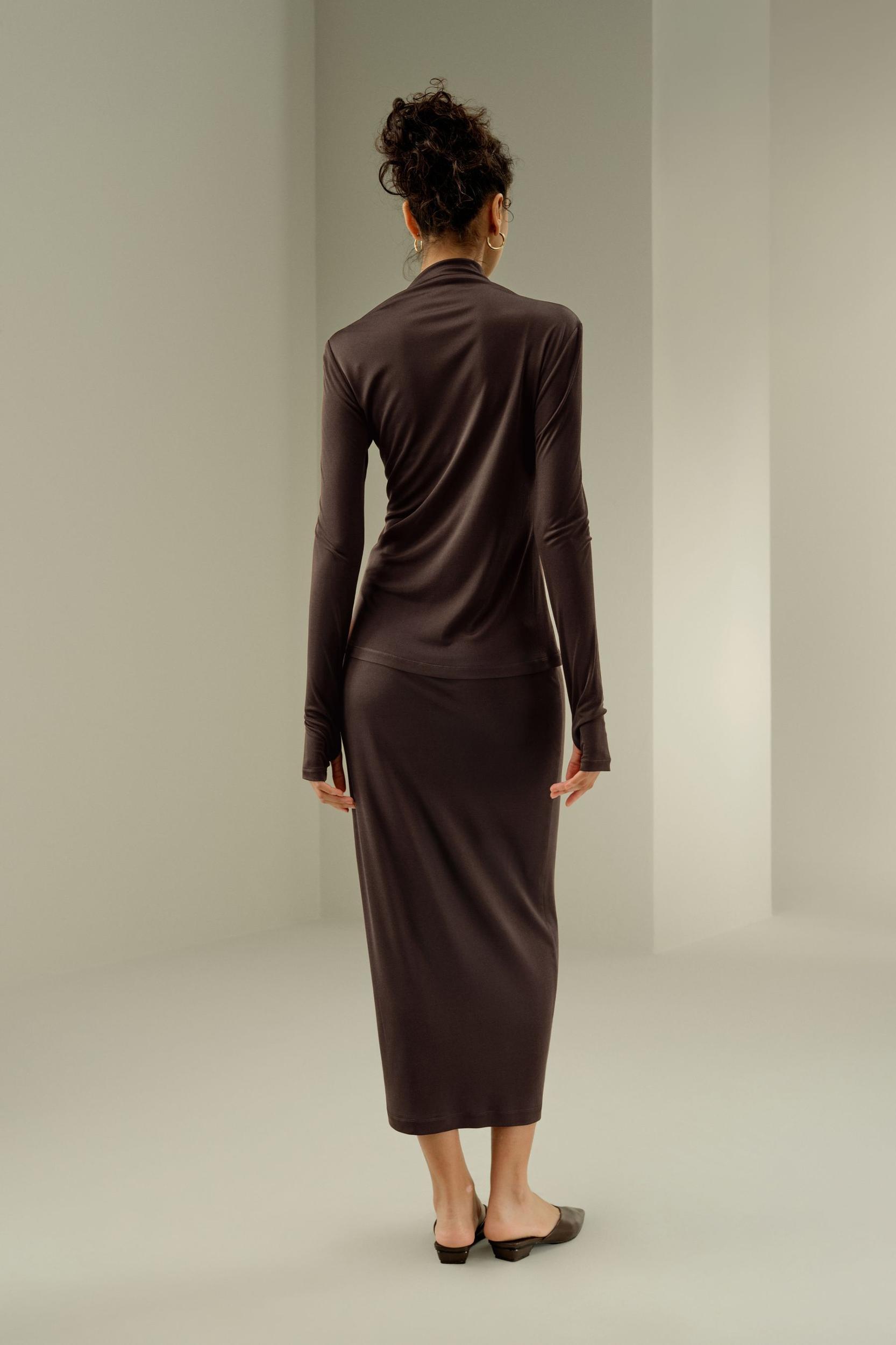 Slim Fitted Silk Jersey Long Sleeve Top Product Image