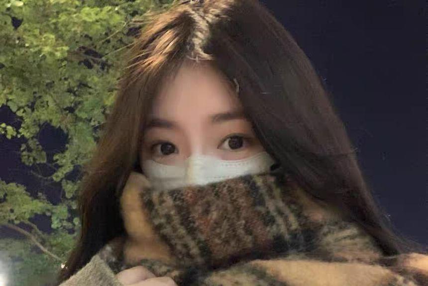 Plaid Wide Scarf Product Image