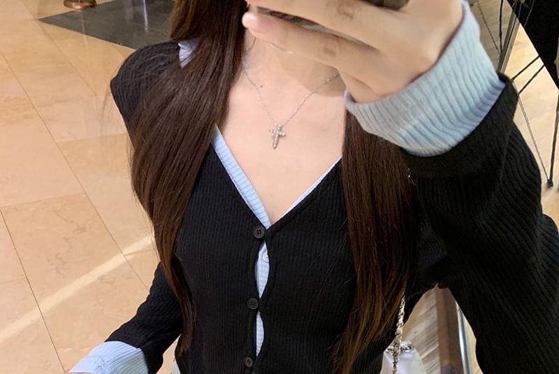 Mock Two-Piece V-Neck Two Tone Cardigan Product Image