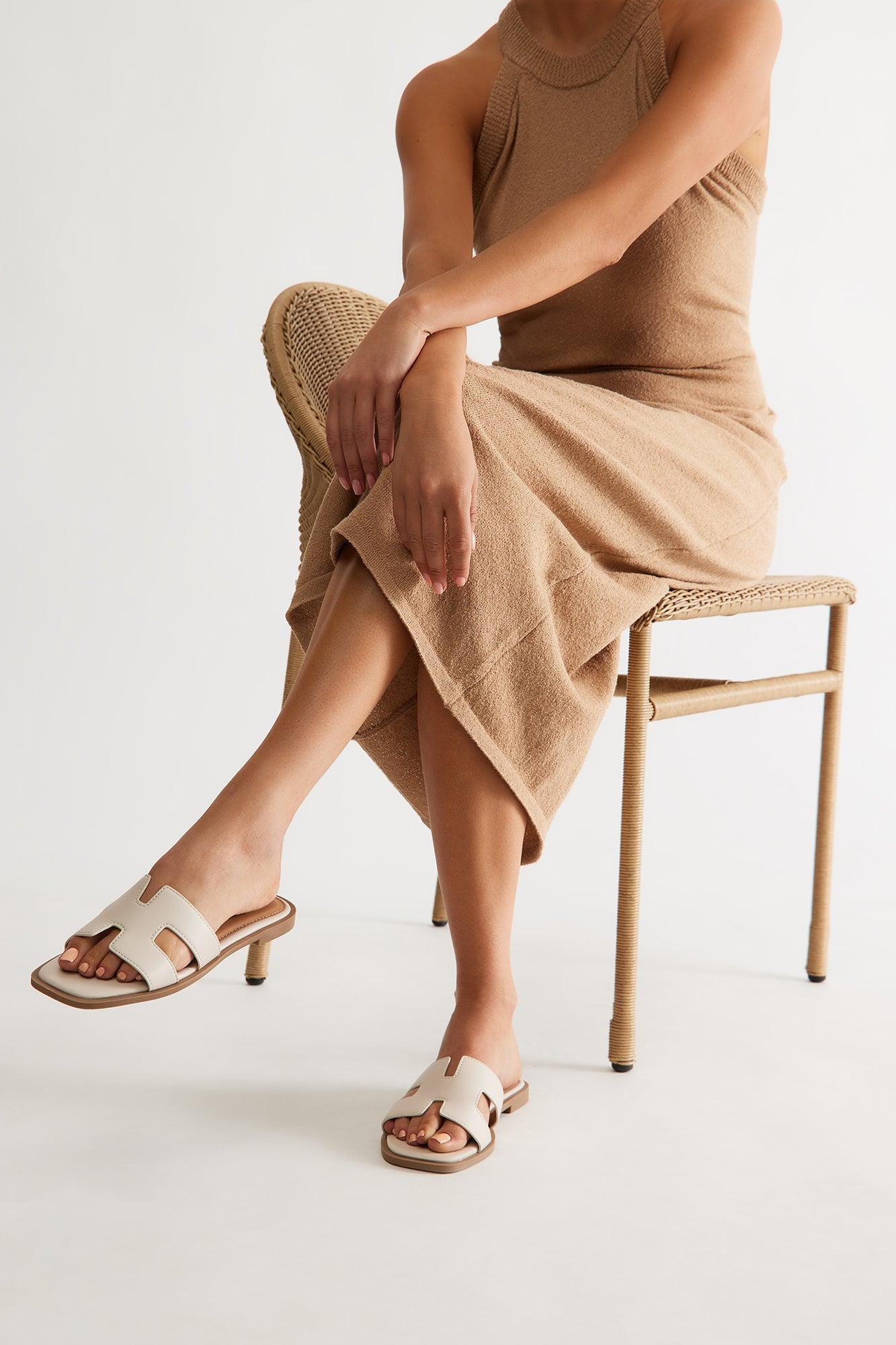 Noe Slip On Sandals - Ivory Product Image