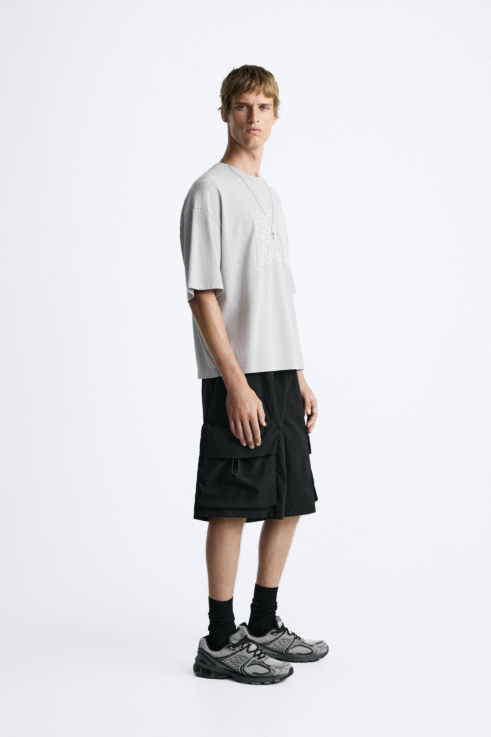 WASHED CARGO SHORTS Product Image