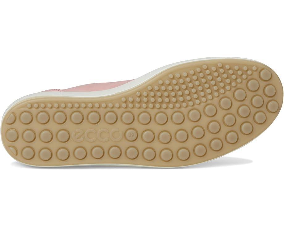 Soft 7 Easy Slip Sneaker Product Image