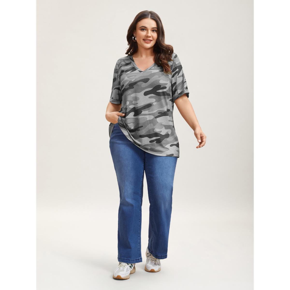 Plus Size Camouflage Print V-Neck Curvy T-Shirt DarkGray Women Elegant Roll Hem V-neck Everyday T-shirts BloomChic 22-24/3X Product Image