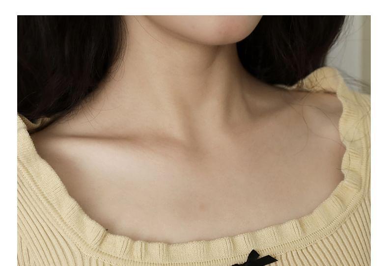 Long Sleeve Scoop Neck Plain Bowknot Ribbed Knit Crop Top Product Image