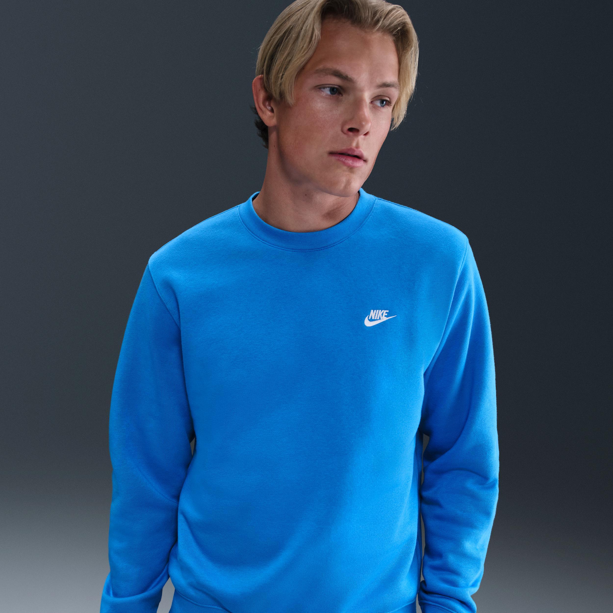 Nike Club Men's Fleece Crew Product Image