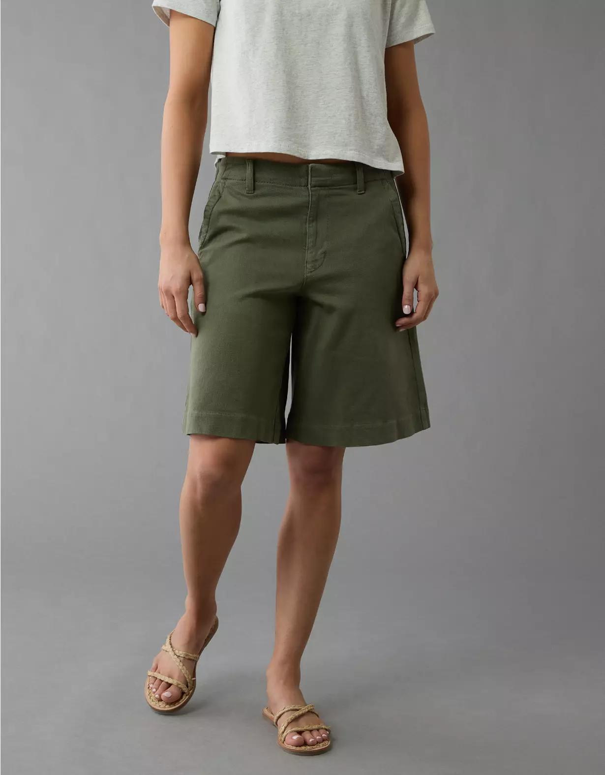 AE 11" Stretch High-Waisted Trouser Short Product Image