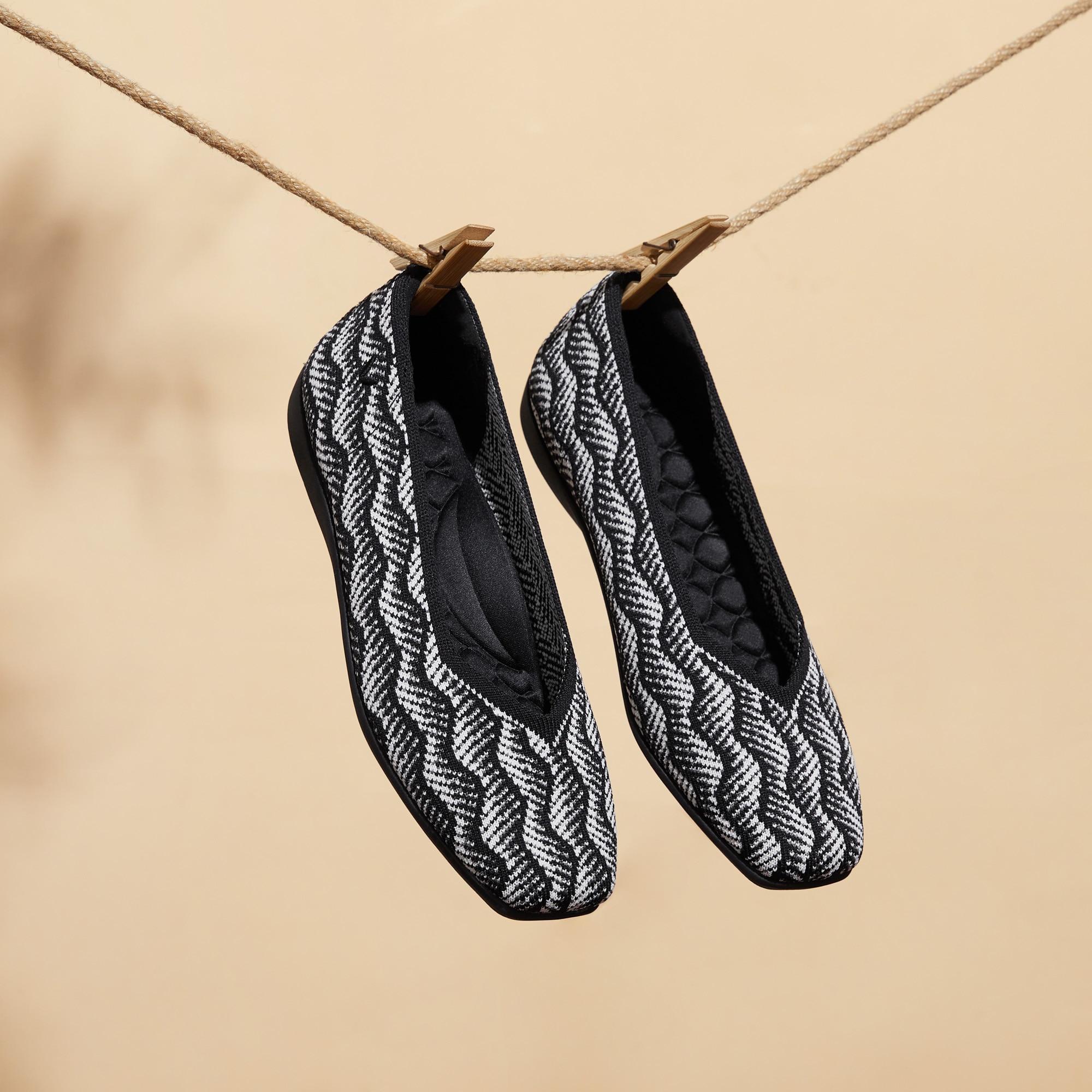 Lightweight Square-Toe V-Cut Flats (Margot Walker) Product Image