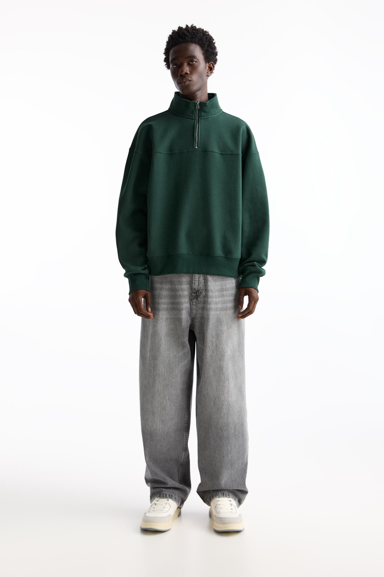 Quarter-zip sweatshirt Product Image