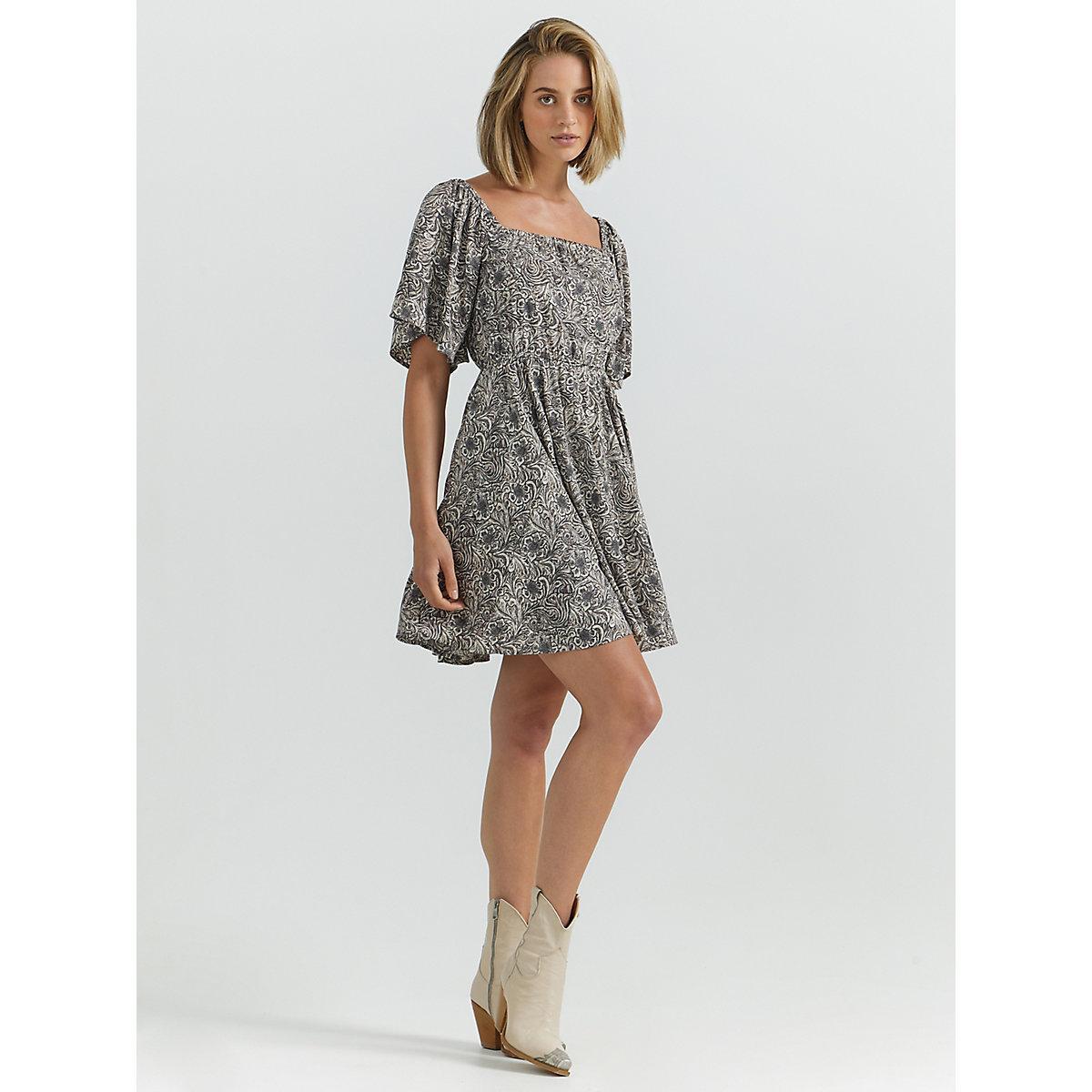 Women's Romantic Flutter Sleeve Dress Product Image