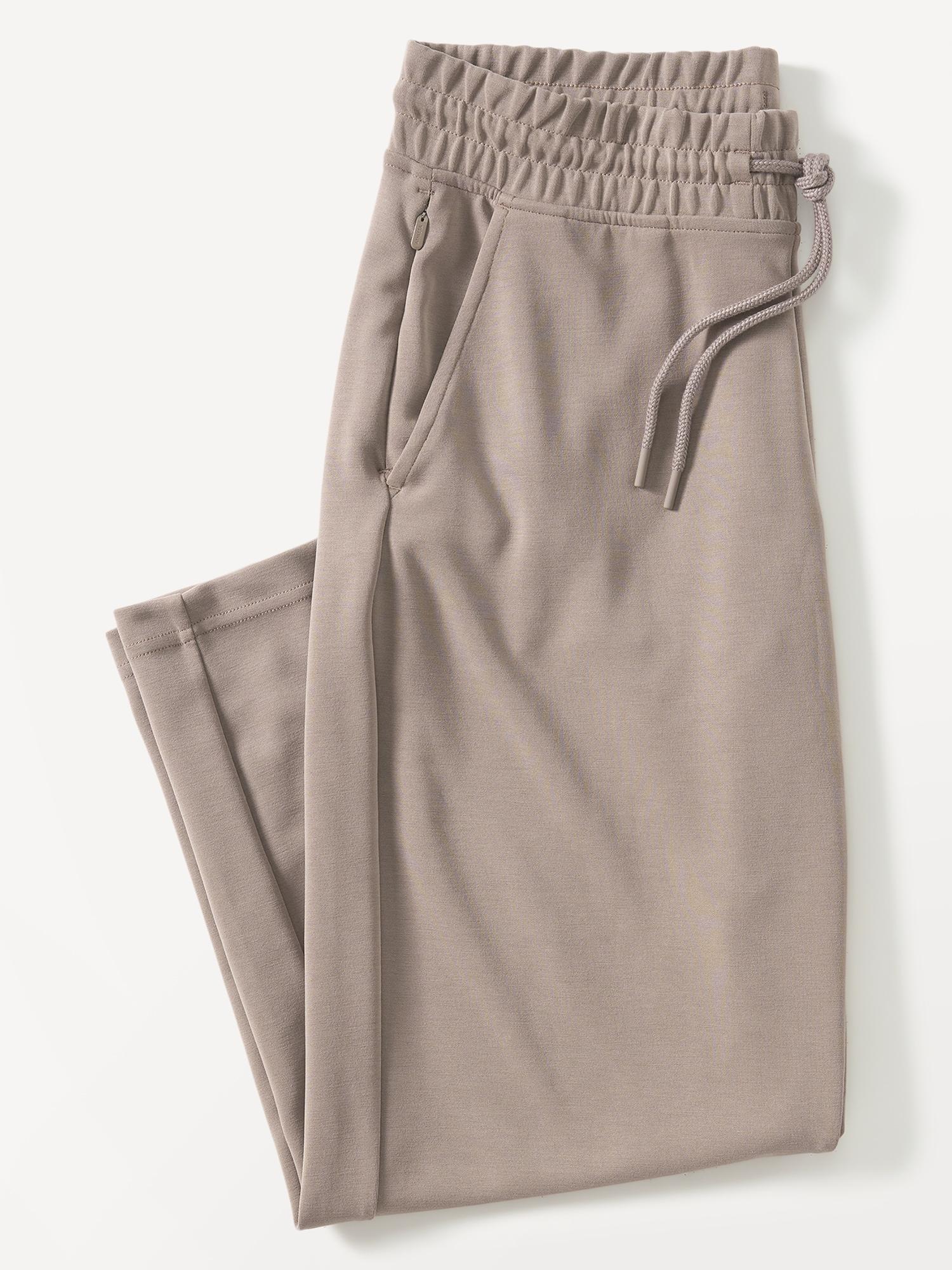 Seasoft Mid Rise Straight Crop Product Image