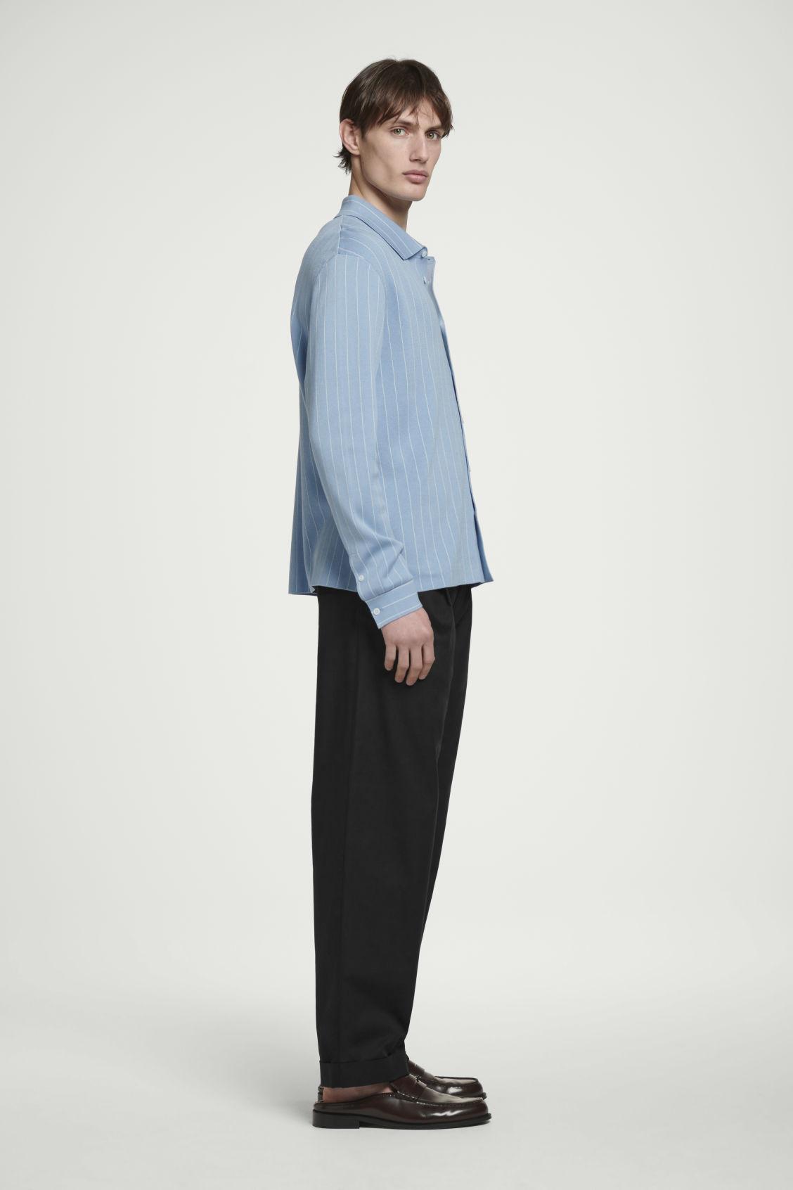 RELAXED STRIPED KNITTED COTTON SHIRT Product Image