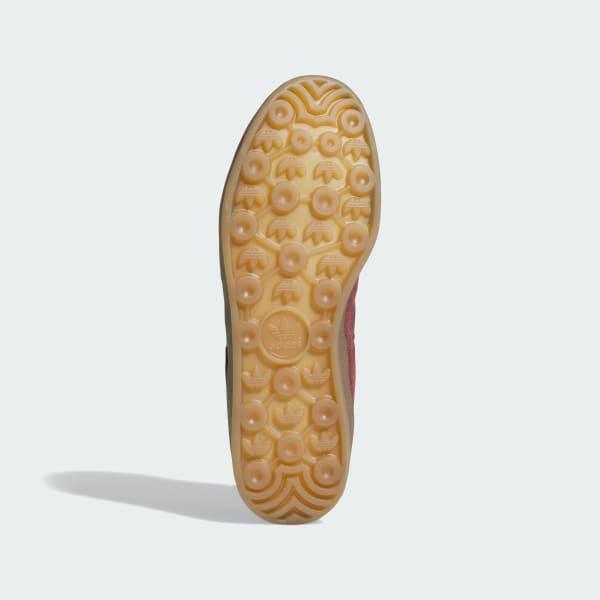 Aloha Super Shoes Product Image