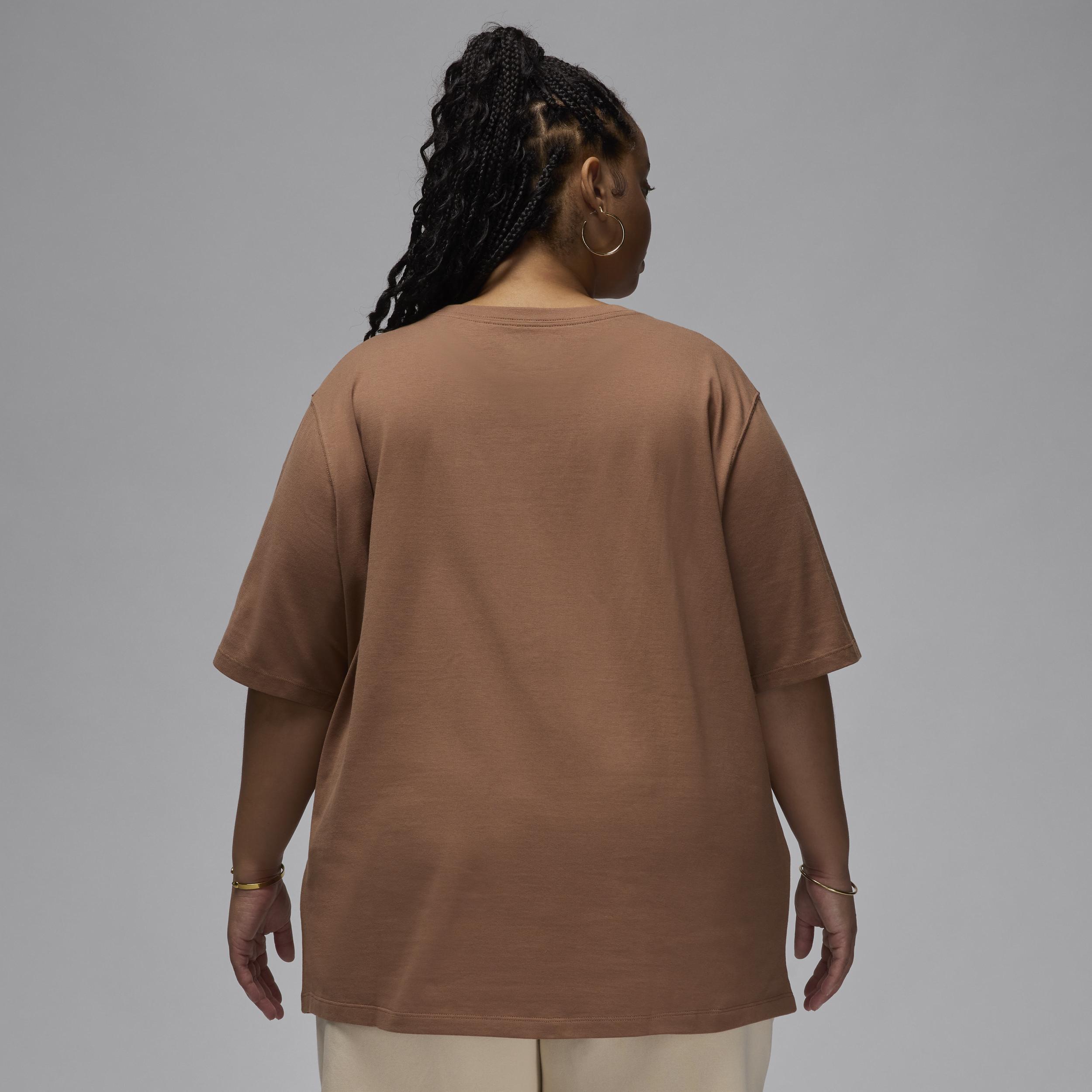 Jordan Flight Heritage Women's Graphic T-Shirt (Plus Size) Product Image