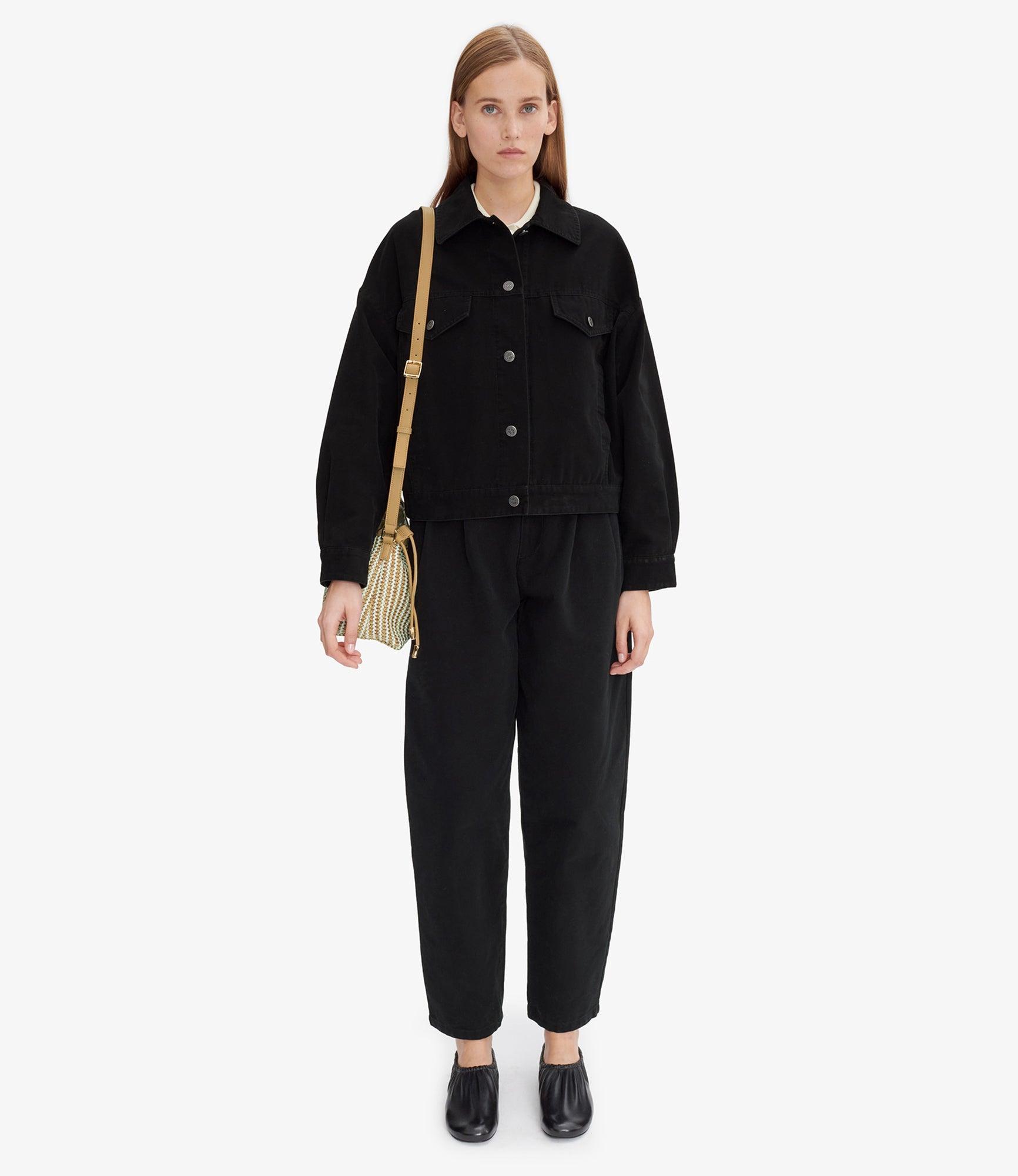 Cally jacket Female Product Image