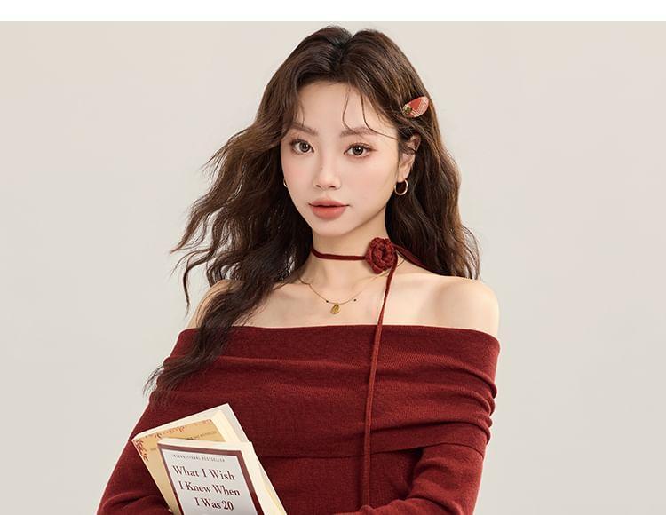 Long-Sleeve Off Shoulder Plain Knit Top / High Rise Plaid Midi Skirt Product Image
