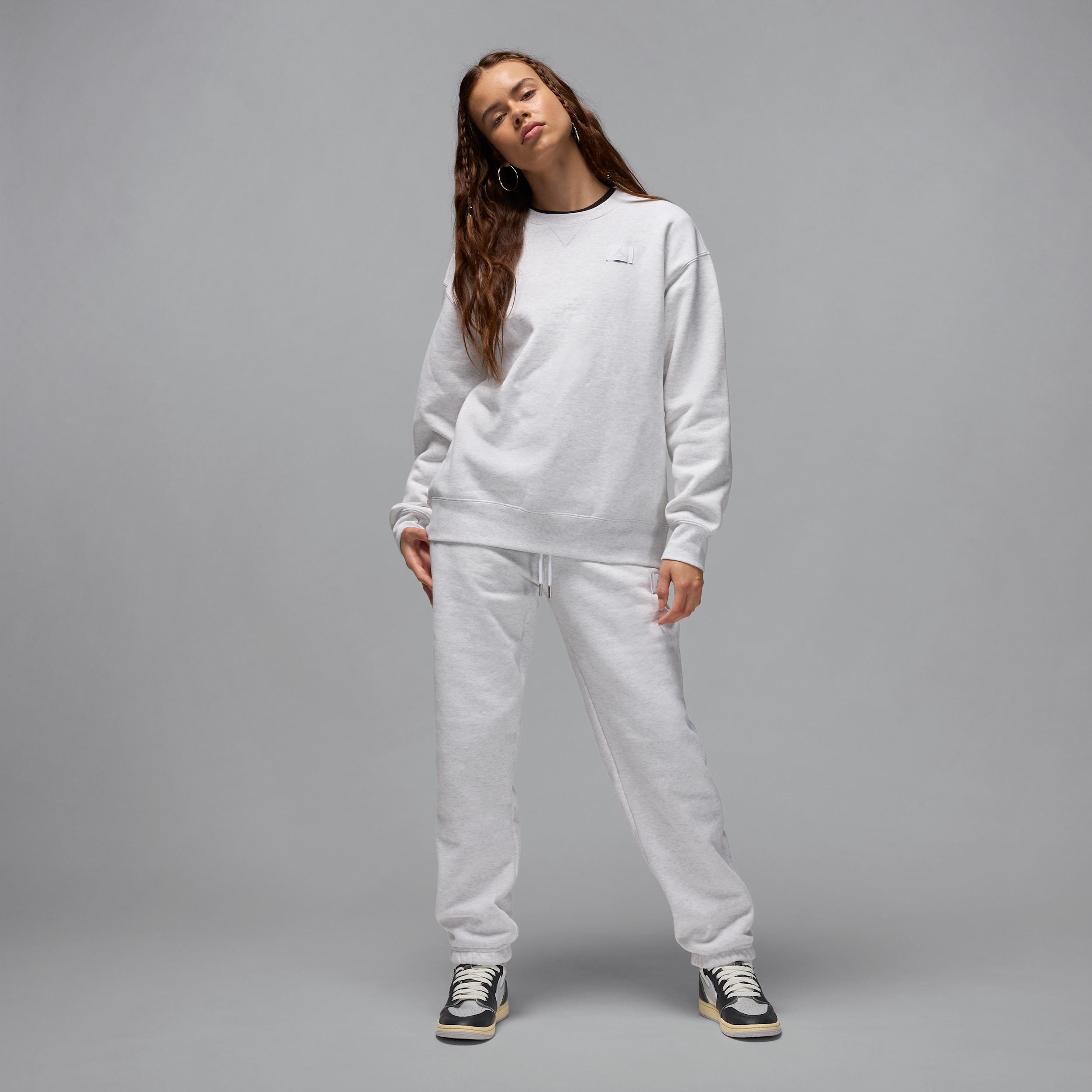 Women's Jordan Flight Fleece Pants Product Image