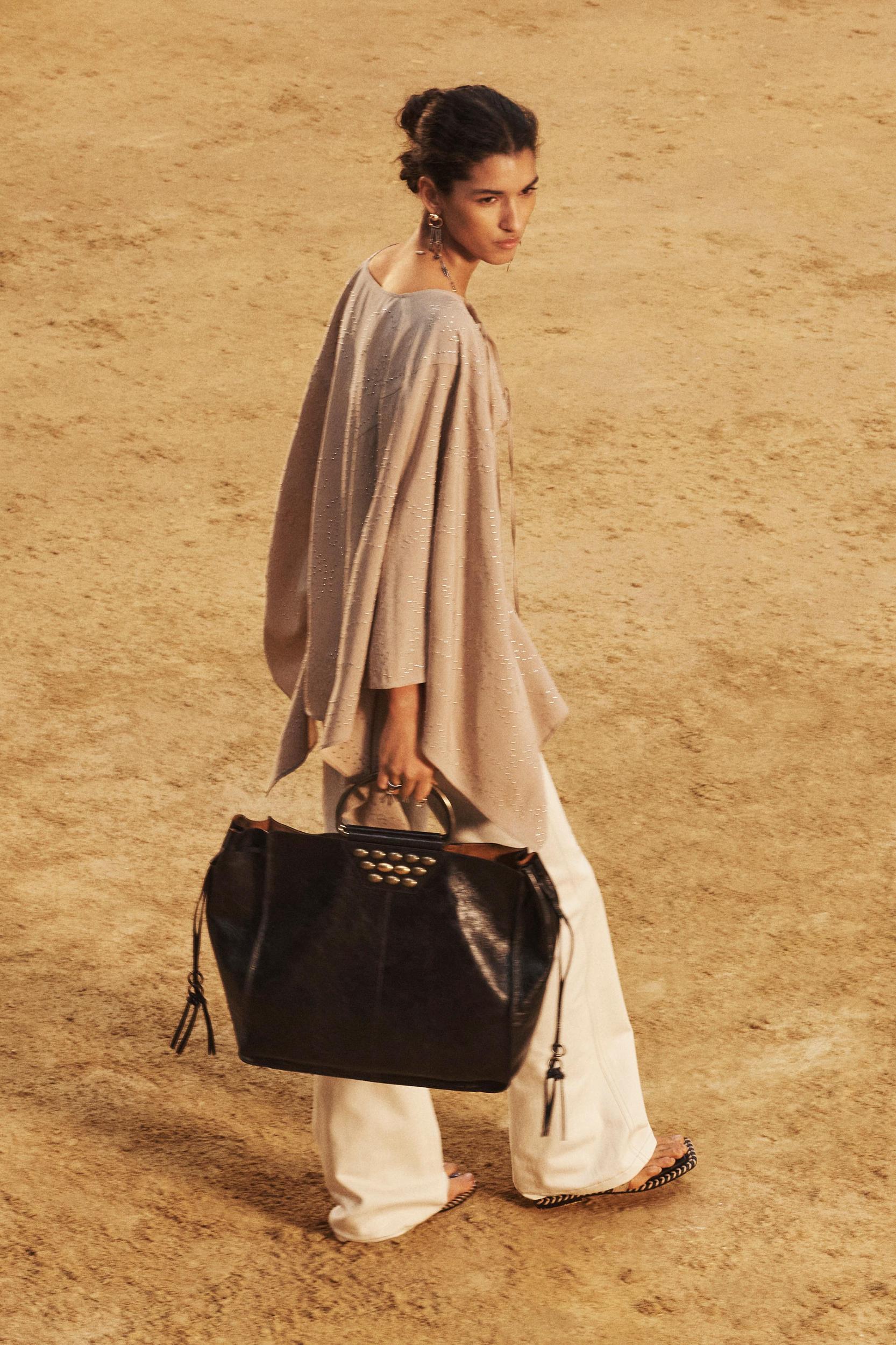 LEATHER STUDDED CITY BAG LIMITED EDITION Product Image
