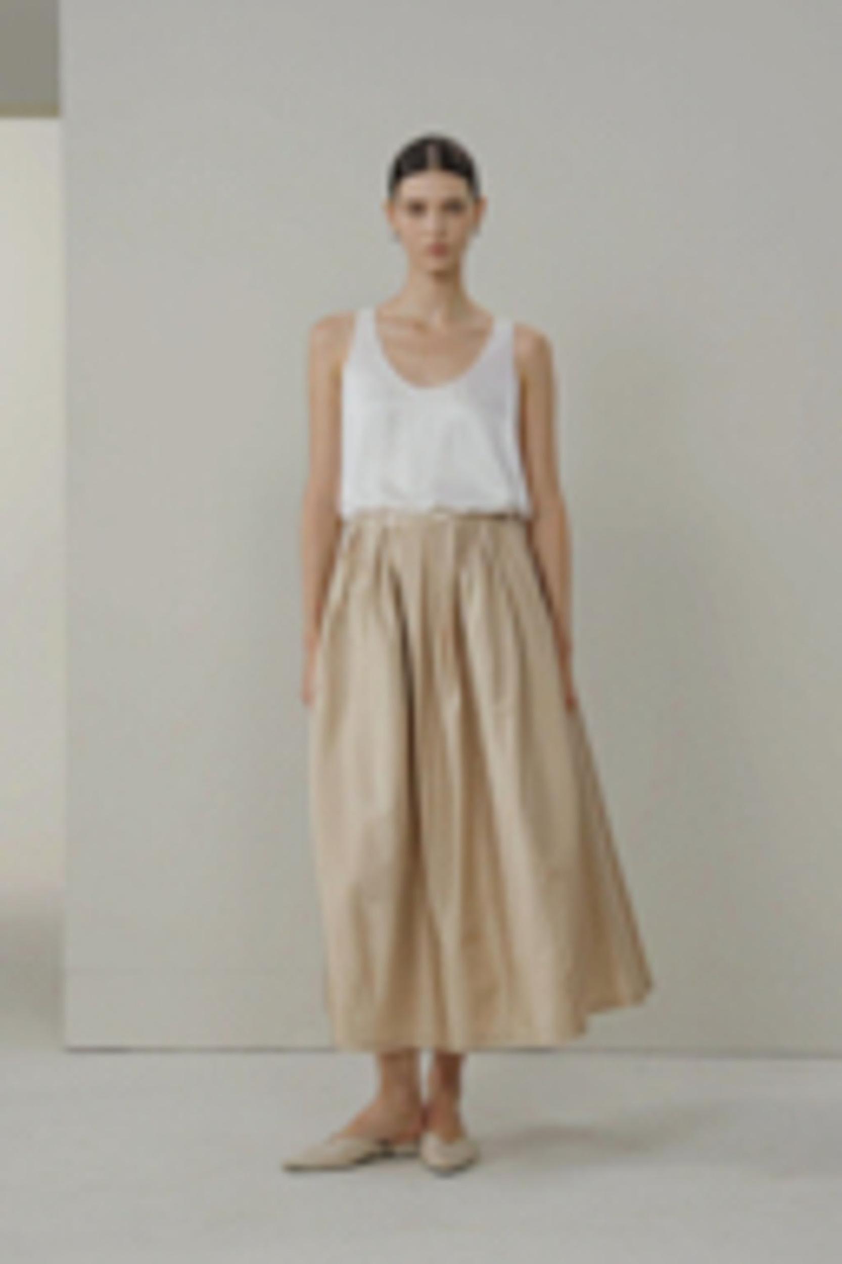 Waist-Pleated Silk Taffeta Skirt Product Image