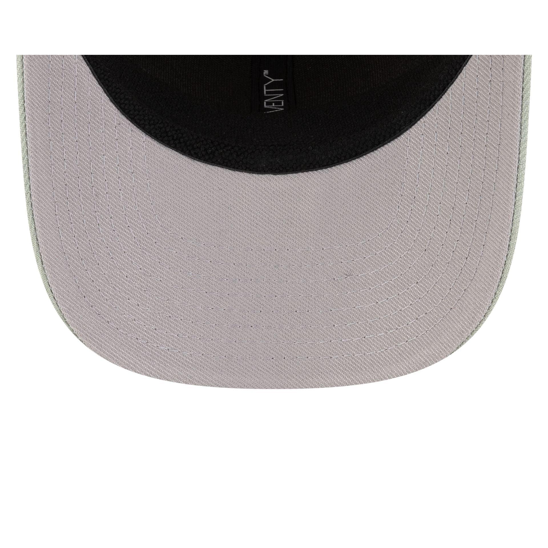New Era Cap Pizza 9SEVENTY Stretch-Snap Hat Male Product Image