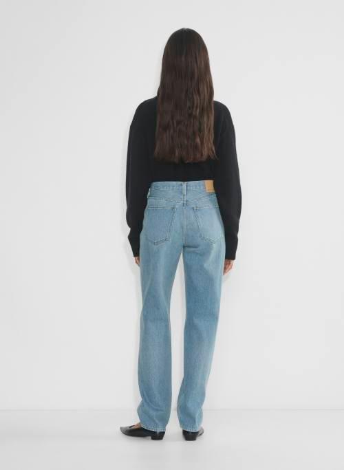 the 90s classic mid-rise relaxed jean Product Image