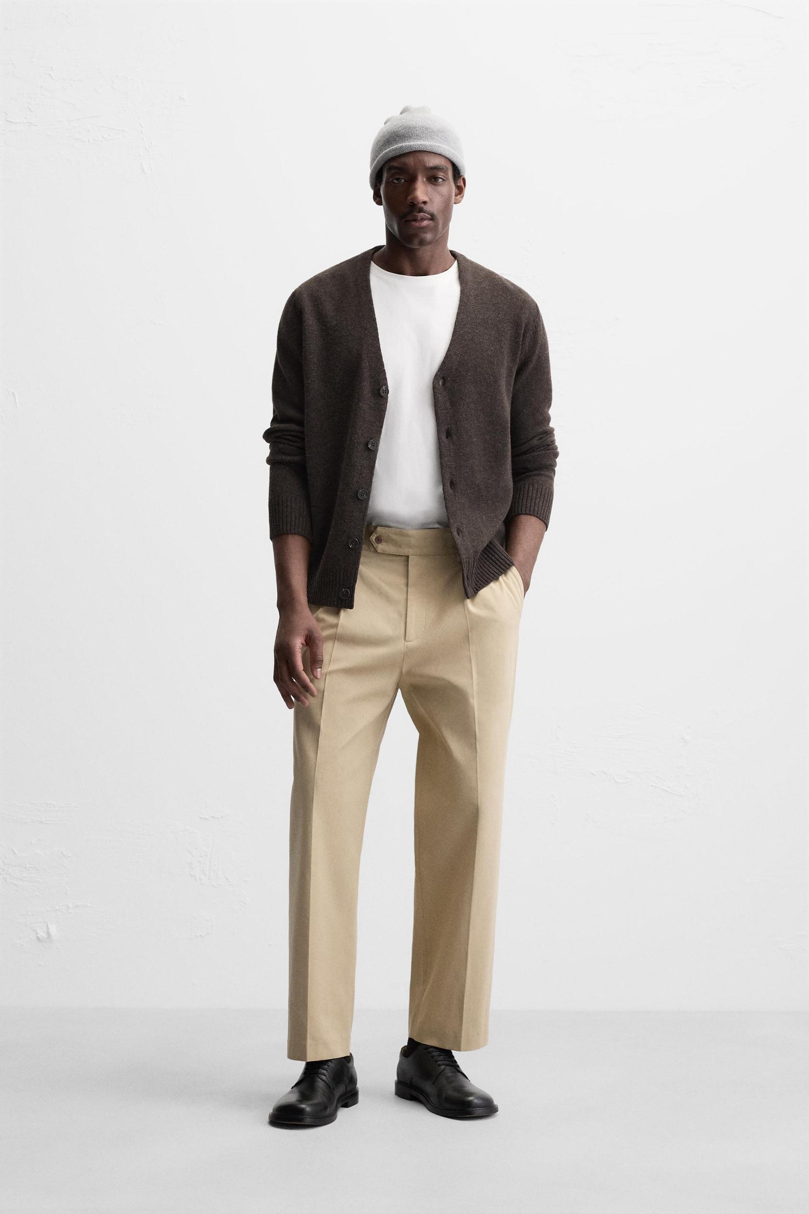 PLEATED STRAIGHT FIT PANTS Product Image